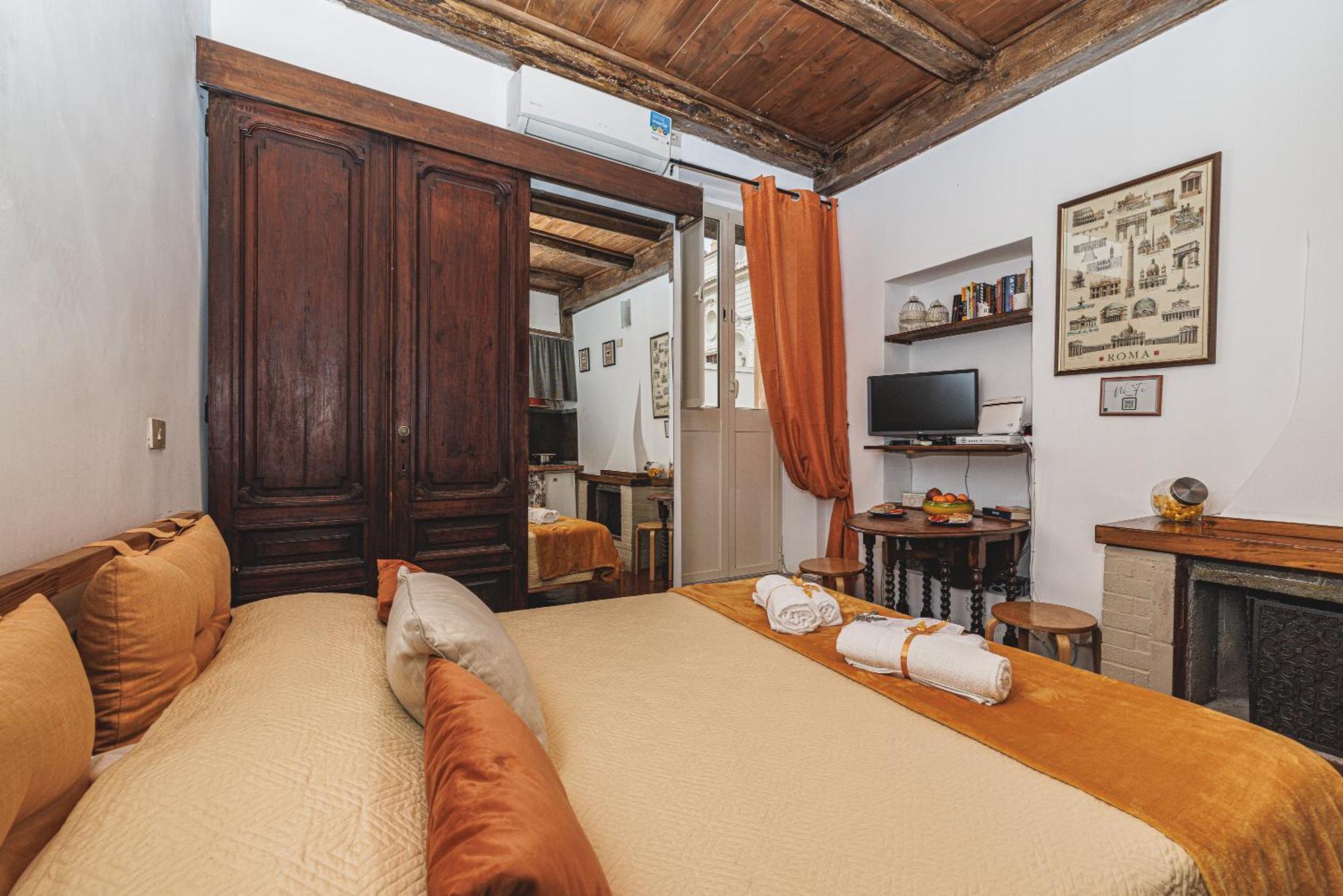 Апартаменти Campo De Fiori - Casa Pettinari 78 Рим Екстер'єр фото